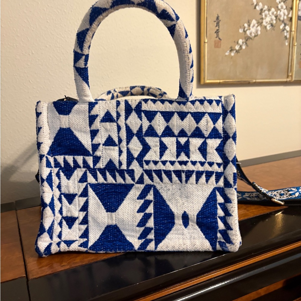 Modern Blue and White Geometric Tote